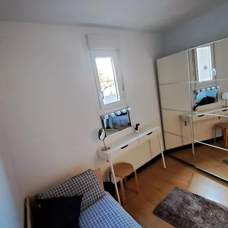 בית אירוח Acogedora Centro בילבאו