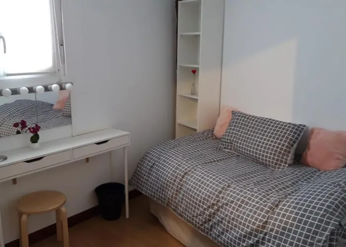 Homestay Acogedora Centro *